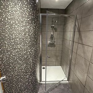 King Size Ensuite Garden View
